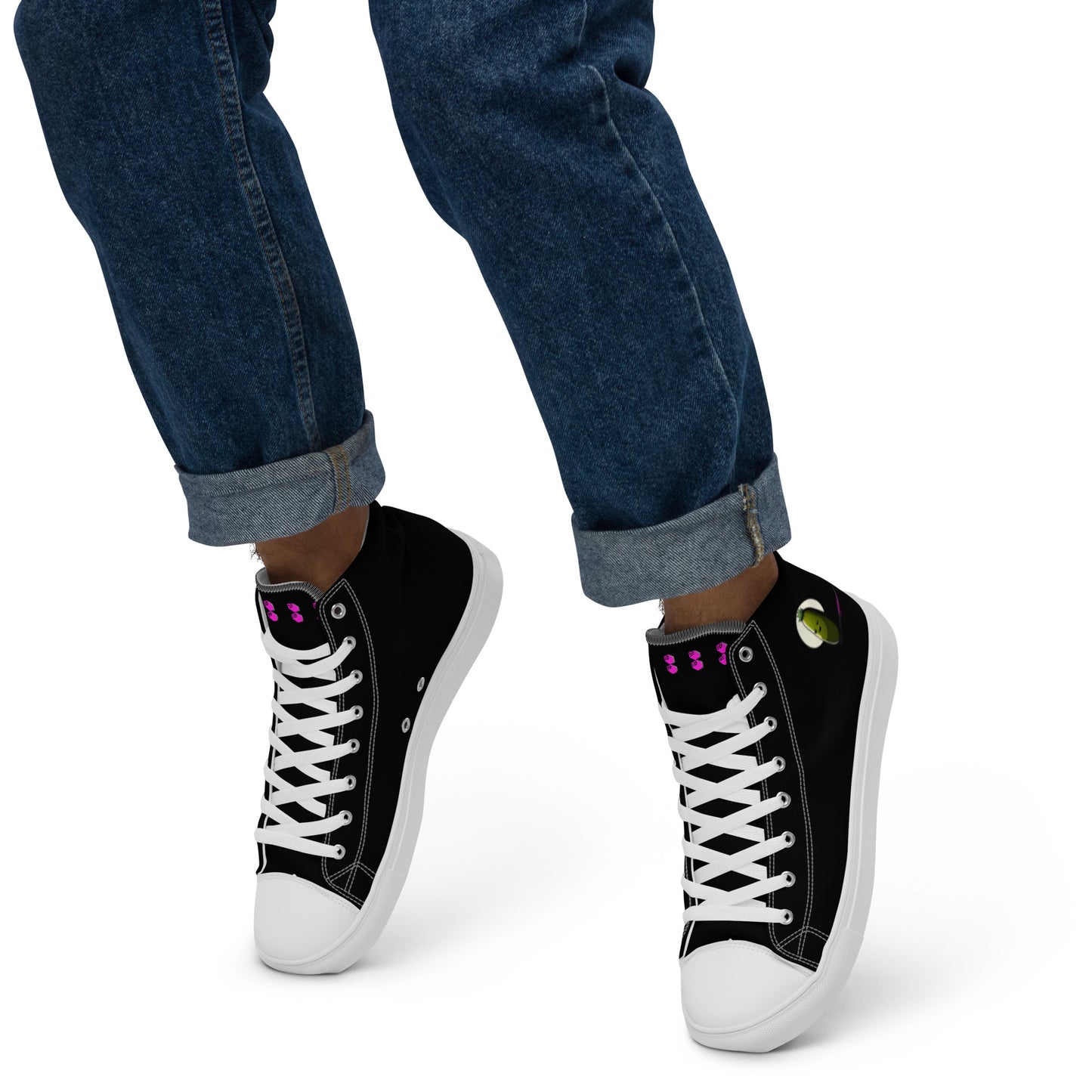Pickle Kicks (M)